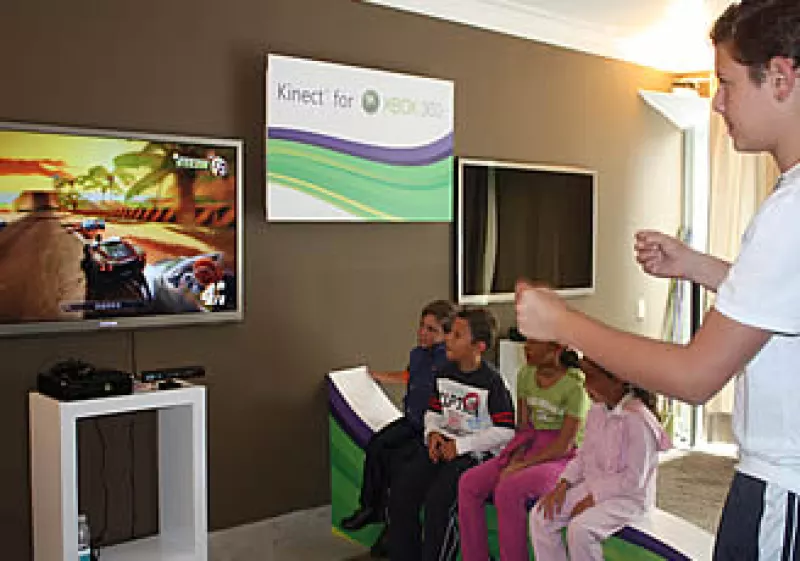 El dispositivo Kinect estará a la venta a partir del mes de noviembre en todo el mundo.  (Foto: Cortesía Microsoft México)
