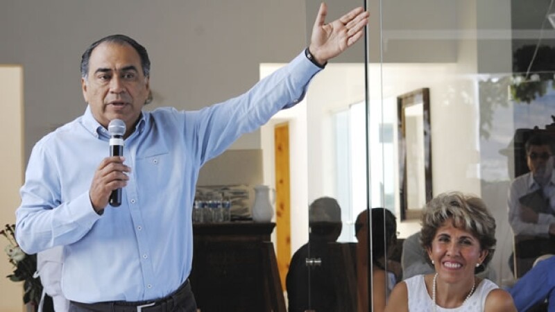 El gobernador electo de Guerrero dijo que esperará para comenzar el proceso de renovación del poder ejecutivo guerrerense