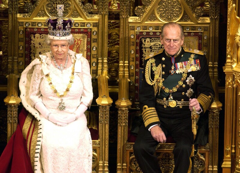 Isabel II y Felipe de Edimburgo en Britain's State Opening of Parliament