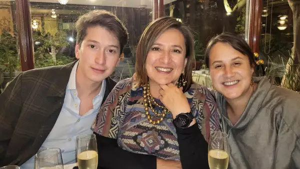 xochitl-galvez-hijos.jpg