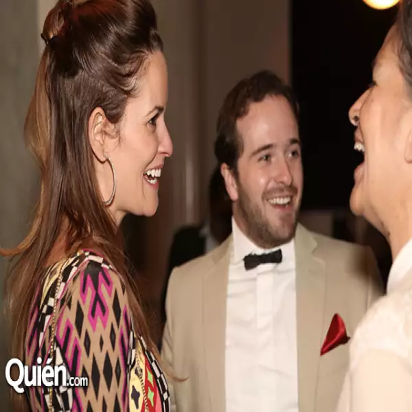 Daniela y Mois Cherem con Mónica Patiño