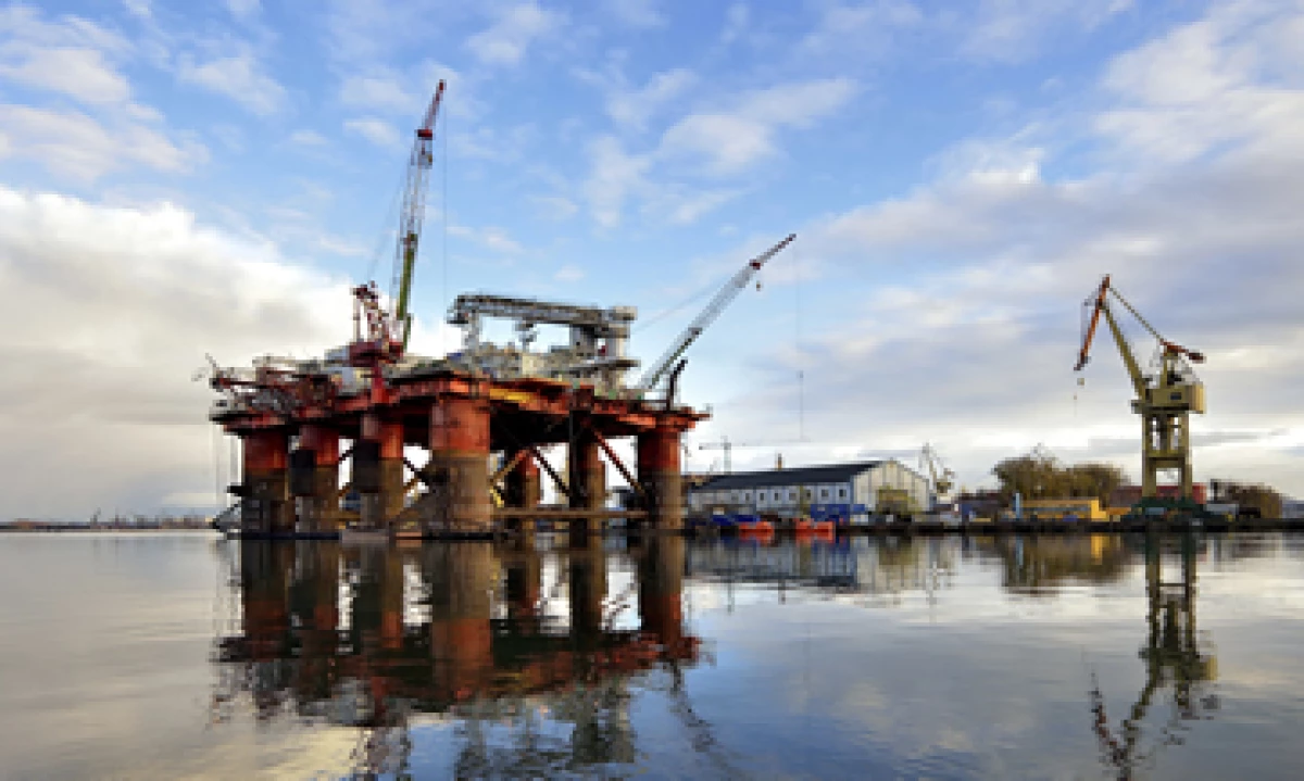 El Gobierno mexicano suele cubrir la mitad de sus exportaciones petroleras, según Bank of America. (Foto: Reuters )