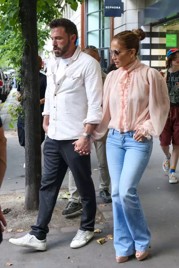 jennifer-lopez-paris