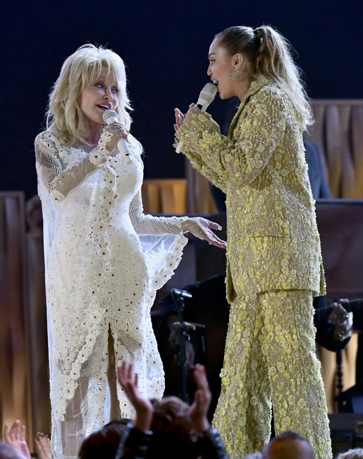 Dolly Parton La Madrina Y Mayor Influencia Art stica De Miley Cyrus dolly-parton-la-madrina-y-mayor-influencia-art-stica-de-miley-cyrus