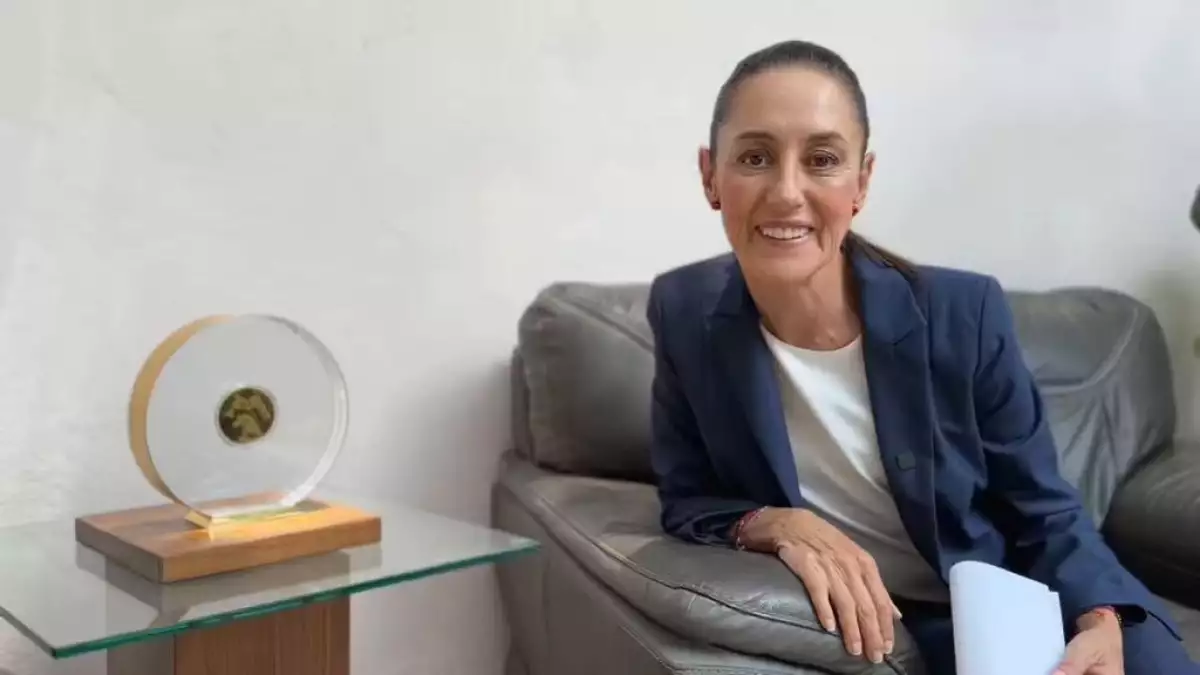 Sheinbaum en casa de transición