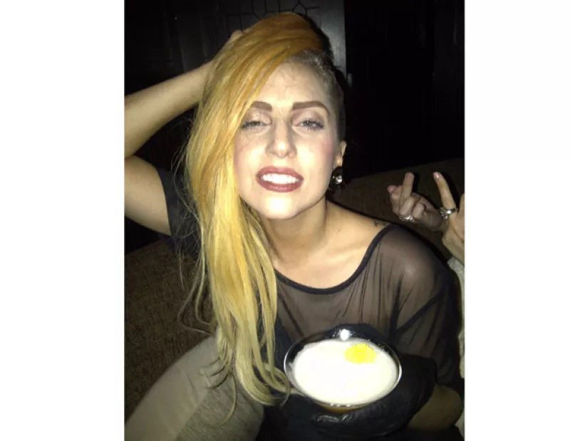 El presidente de Estados Unidos mostró el miércoles su apoyo a las uniones entre personas del mismo sexo, un anuncio que ha generado una positiva reacción en el mundo del espectáculo.