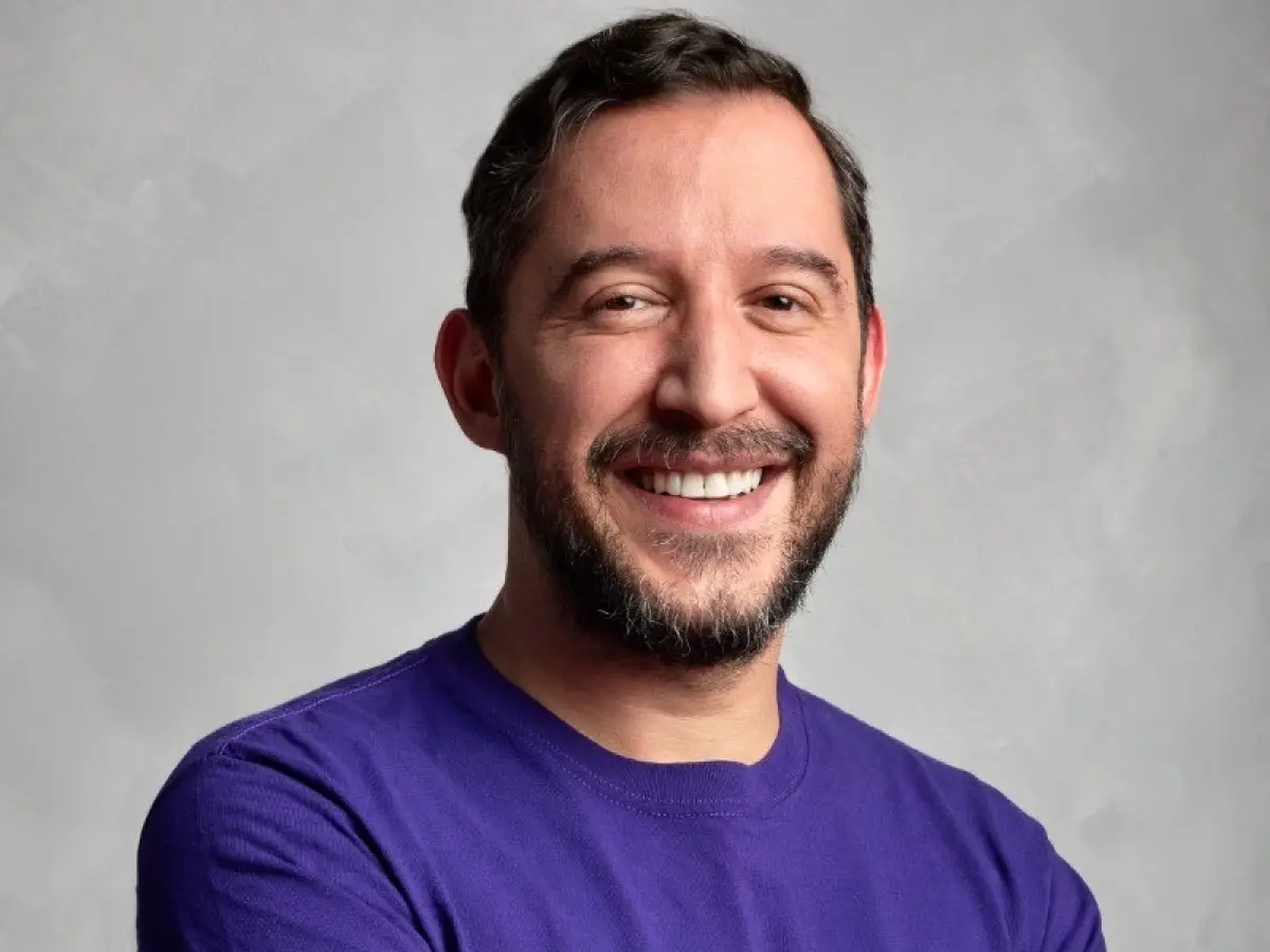 ivan-canales-nu-mexico-banco