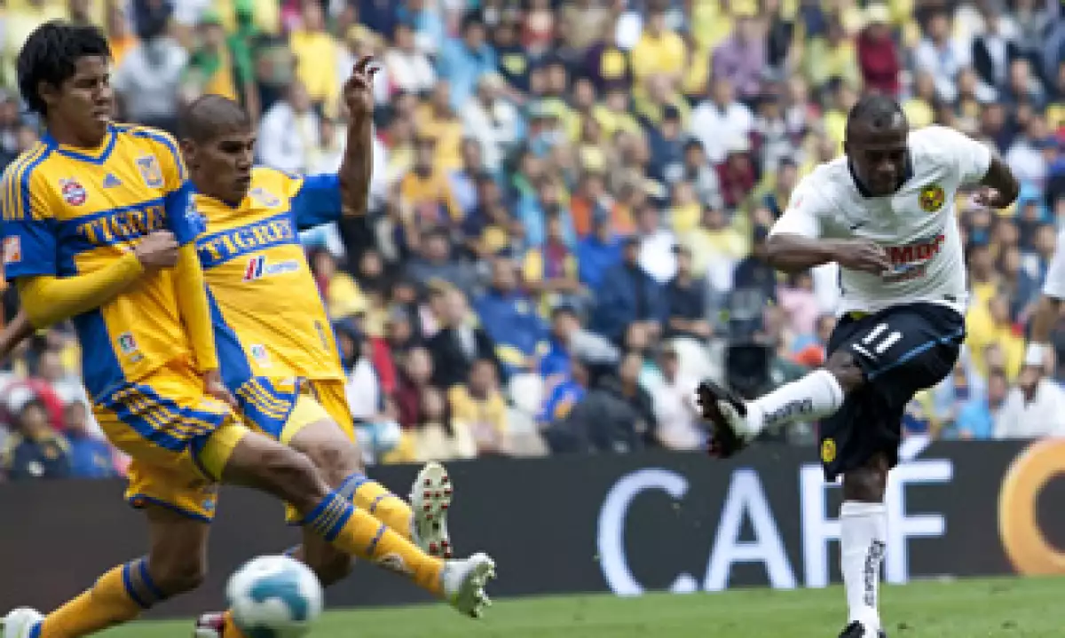 Para quienes contaban con una membresía Americanista o la tarjeta Banamex América existía una promoción para adquirir los boletos a 100 pesos. (Foto: Cuartoscuro)