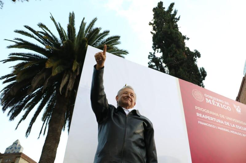 AMLO_universidades
