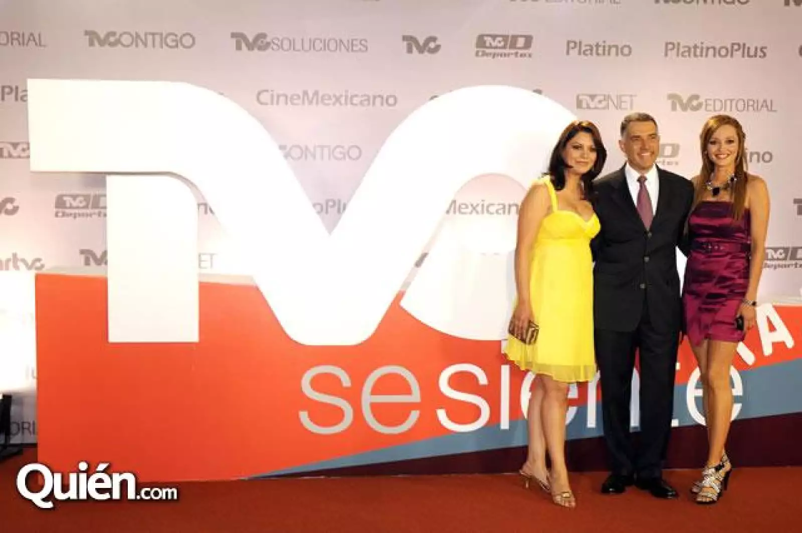 Yoeli Ramírez,Julio Di-Bella y Monique Vargas