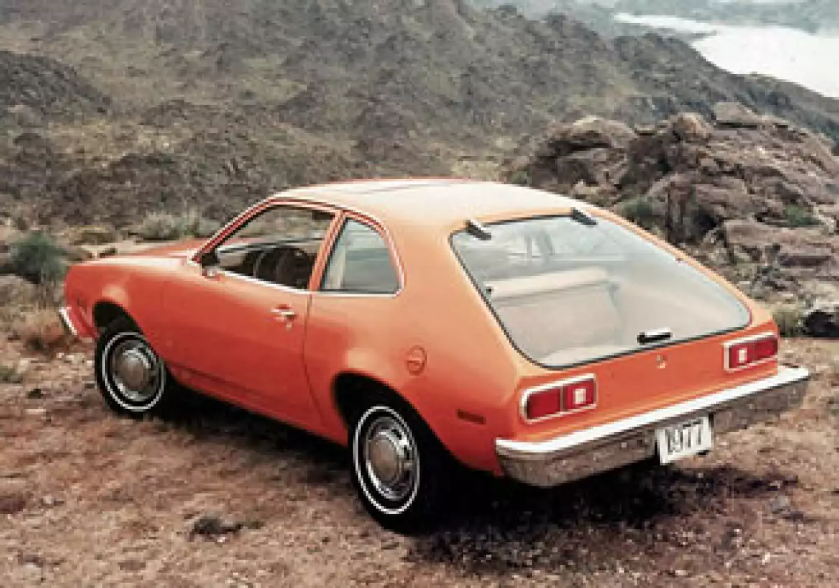 En 1972, Ford fue acusado de preferir pagar demandas por lesiones que arreglar el Ford Pinto. (Foto: AP)