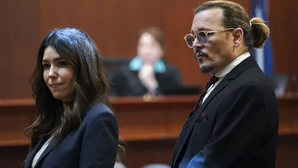 Johnny Depp y su abogada Camille Vasquez