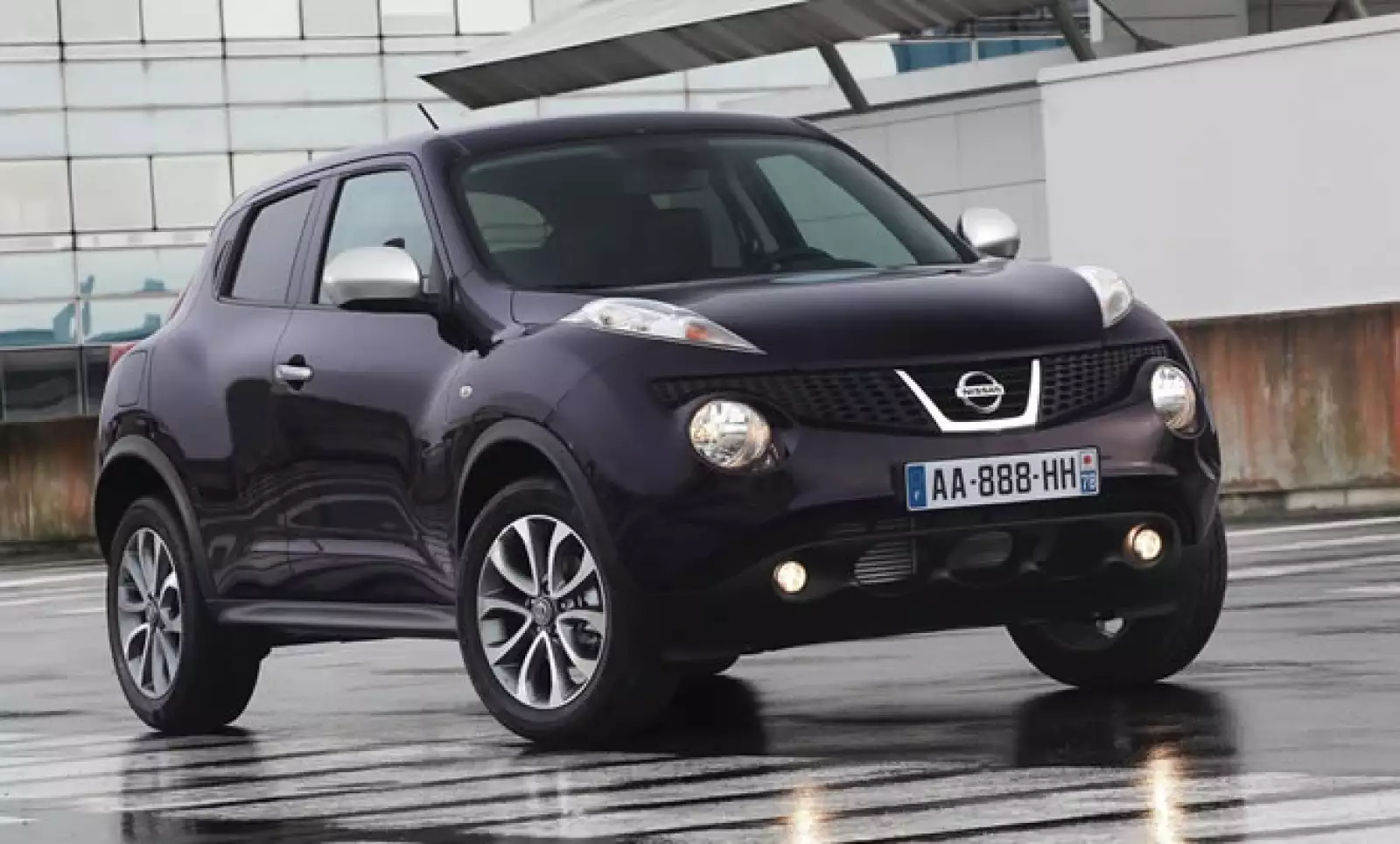 Una variación del modelo Juke, con diseño aún más irreverente y que estará enfocada en primera instancia al mercado japonés.