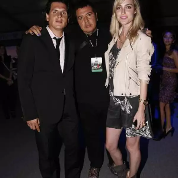 Mercedes Benz Jueves