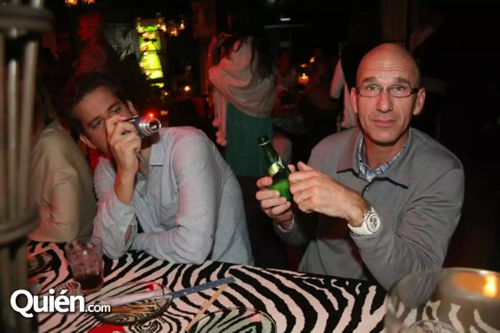 Dennis Stevens,Guy Bodart