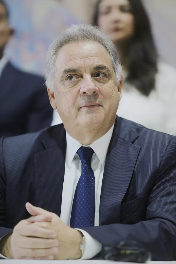 Macedonio