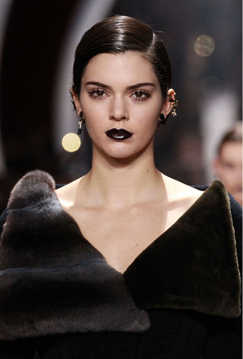 La modelo lució increíble en el desfile de Dior.