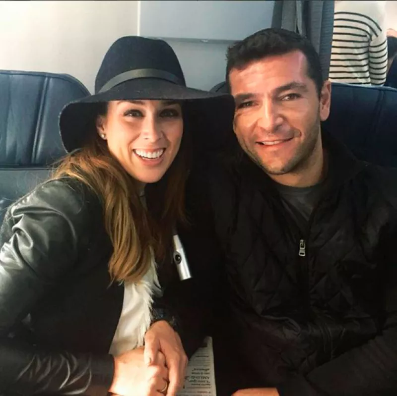 La tapatía está lista para la premiación de esta noche y así fue como se preparó para este importante evento latino.