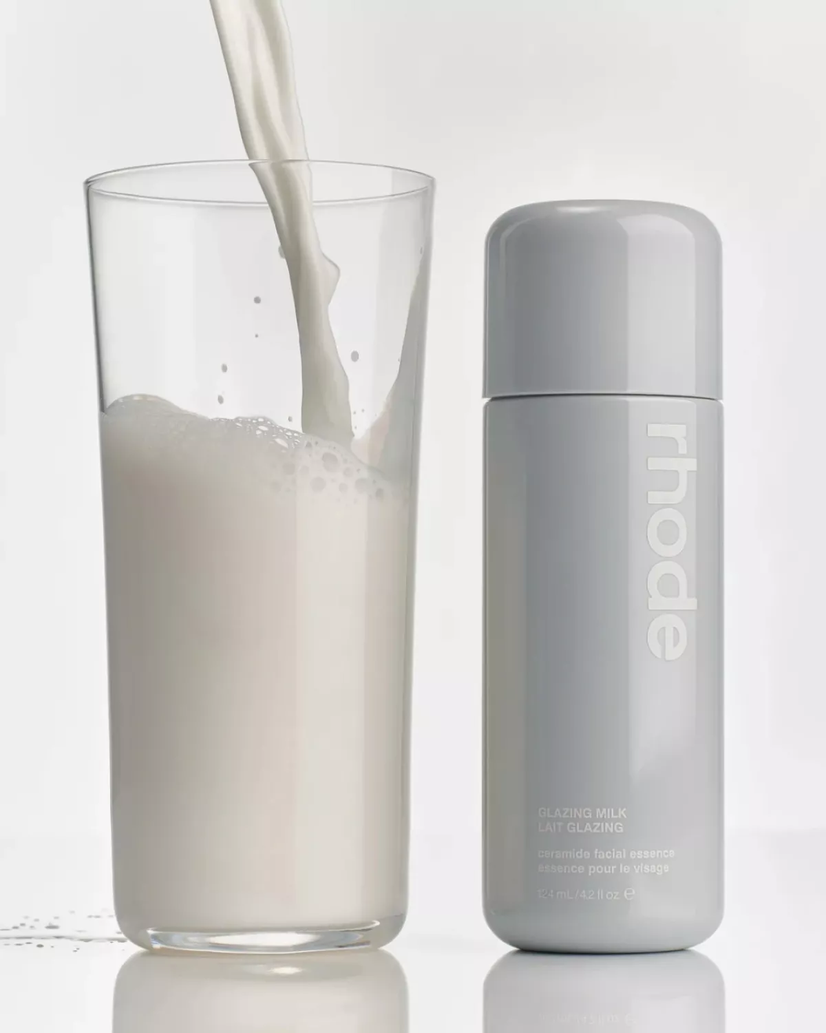 Glazing Milk de Rhode.jpg