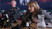Revela Imogen Thomas que sostuvo una relación con el jugador galés. El hecho rompe con la paz que privaba en el vestuario de los Red Devils previo a la final de la Champions League.