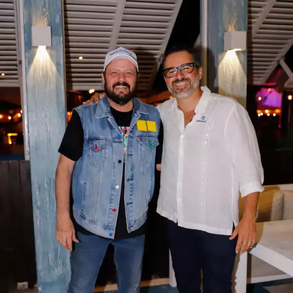 Nicho Hinojosa y Rodrigo Constandse