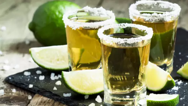 Vasos de tequila