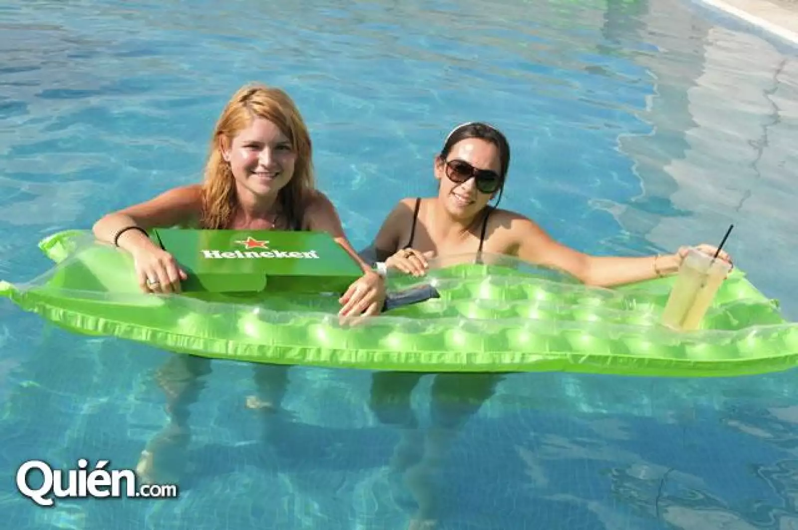 Regina Martínez Sada y Maye Domínguez