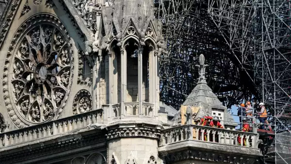 NOTRE DAME Francia