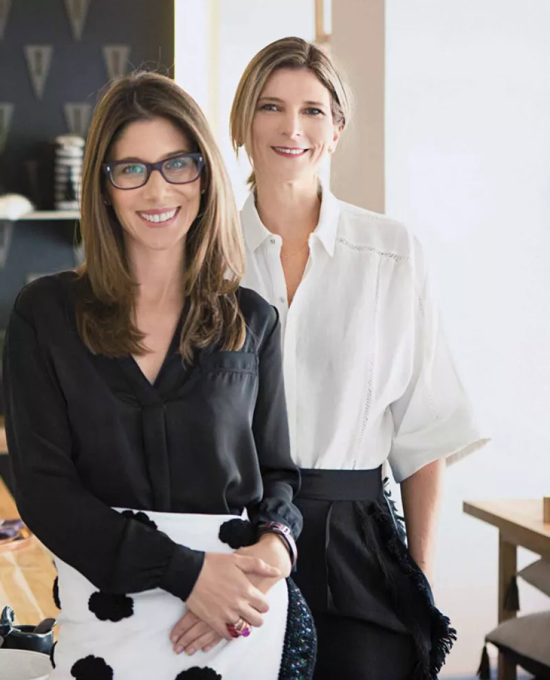 La compañera de vida del ganador al Oscar como Mejor Director es parte de la lista de las 31 mujeres que amamos de la revista Quién. Aquí te decimos por qué.