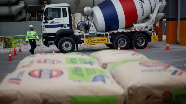 Cemex y acciones