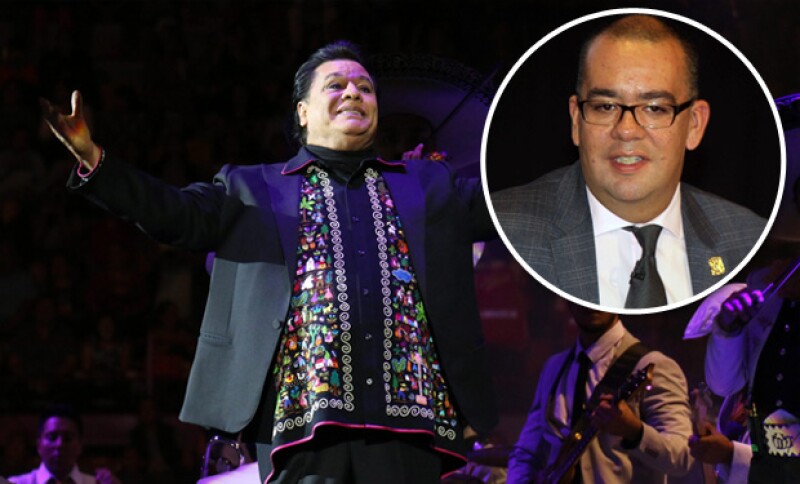 Hace un par de días, el intelectual mexicano se vio inmerso en la polémica después de que criticara fuertemente al Divo de Juárez.