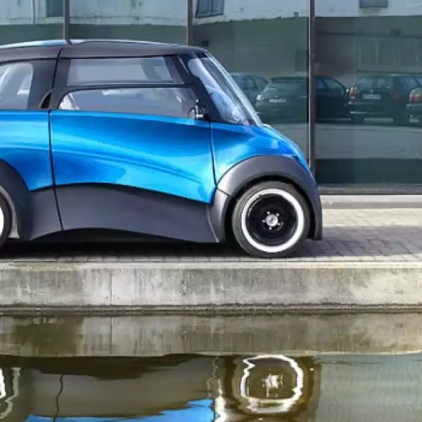 auto eléctrico QBEAK 01