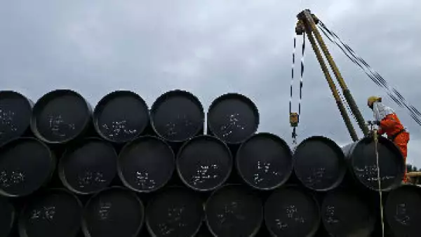 petroleo_almacenado
