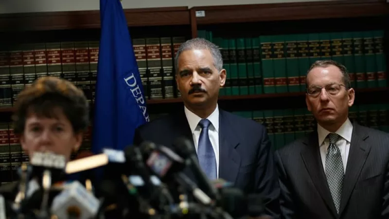 Eric Holder durante la conferencia de prensa sobre el operativo