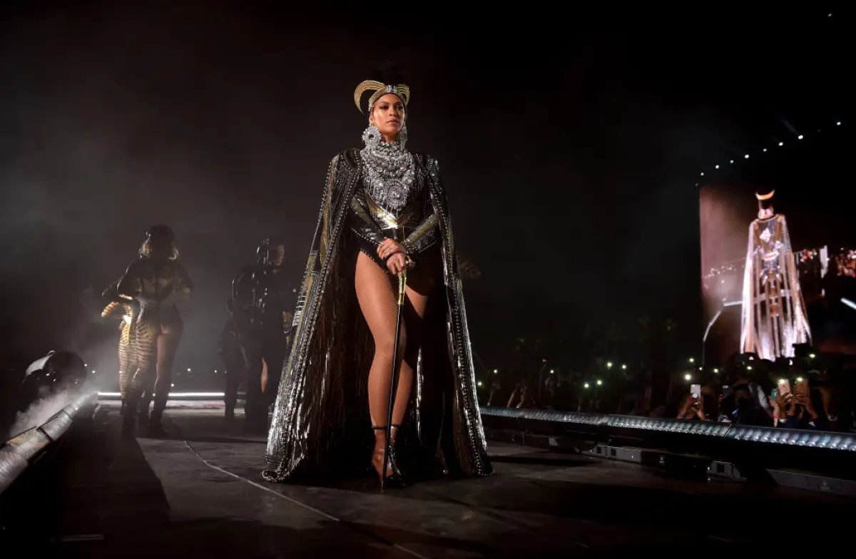 Foto de Beyoncé durante su presentación del Coachella 2018