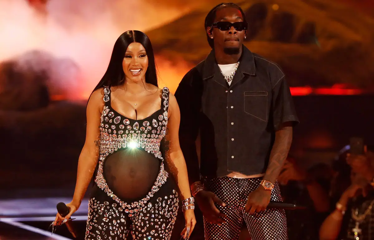 cardi-b-embrazado.jpg