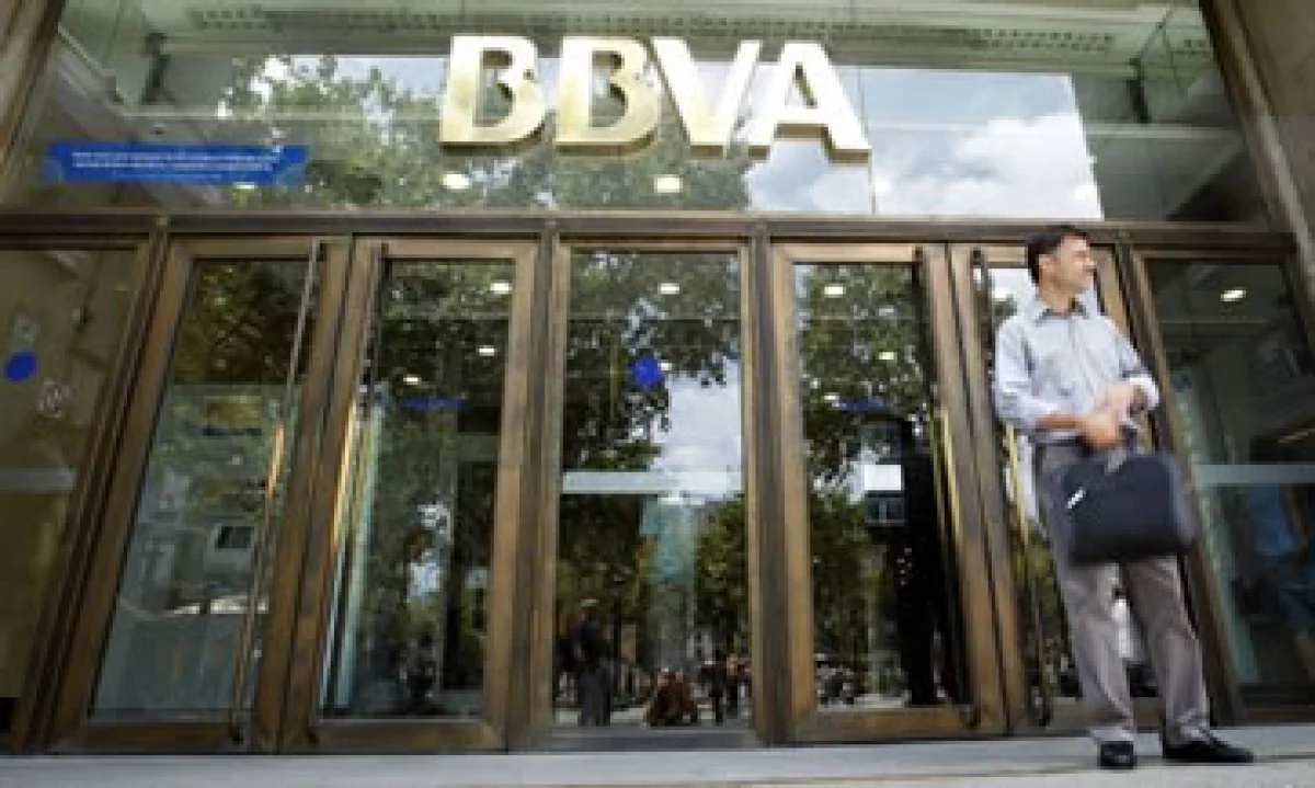 El banco dijo que las provisiones contra activos problemáticos serán de 2,220 mde. (Foto: Reuters)