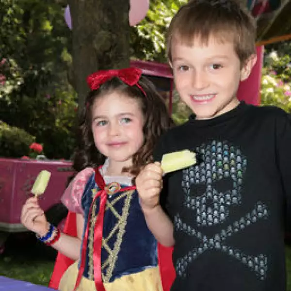 Mariana Peralta, Nicolas Peralta