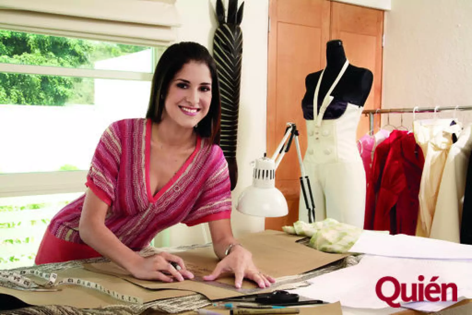 Clara Gonzalez en su taller