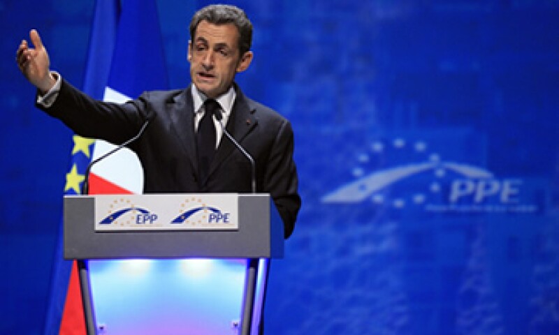 “Este diagnóstico es que el euro, que debería inspirar confianza, no la está inspirandoâ€, comentó Sarkozy. (Foto: Reuters)