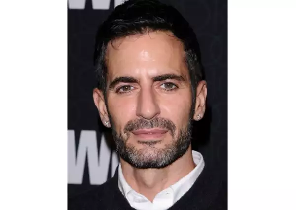 El diseñador festeja 10 años de su línea Marc by Marc Jacobs.