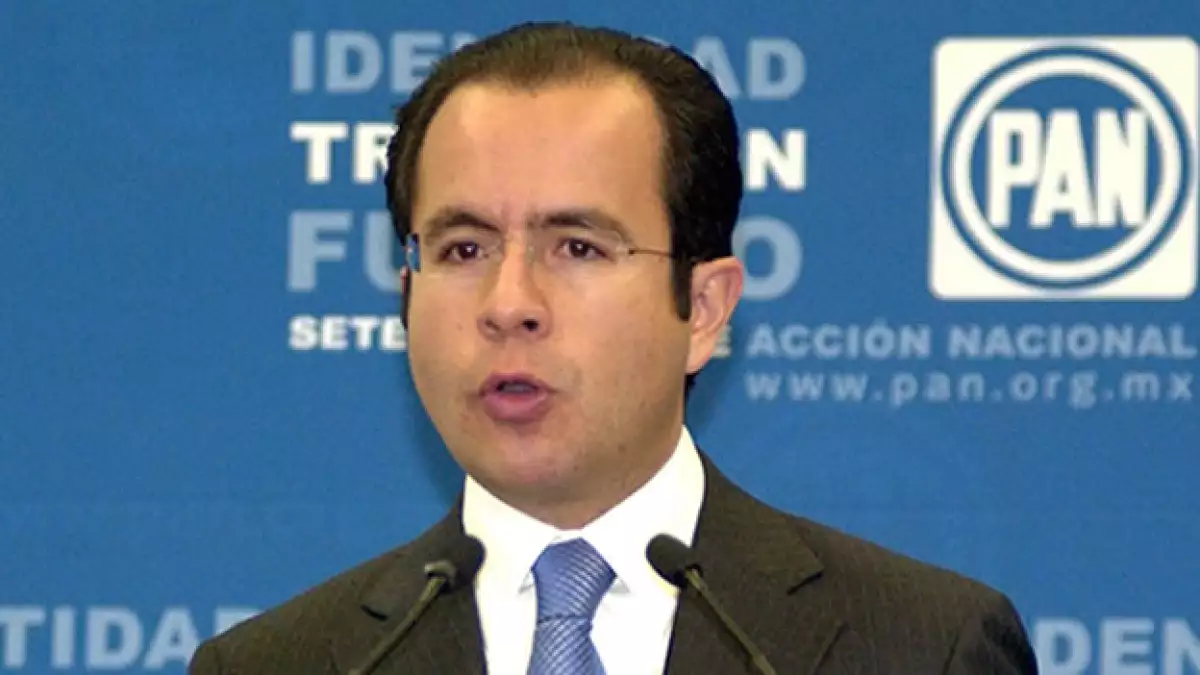 cesar nava, presidente del partido accion nacional