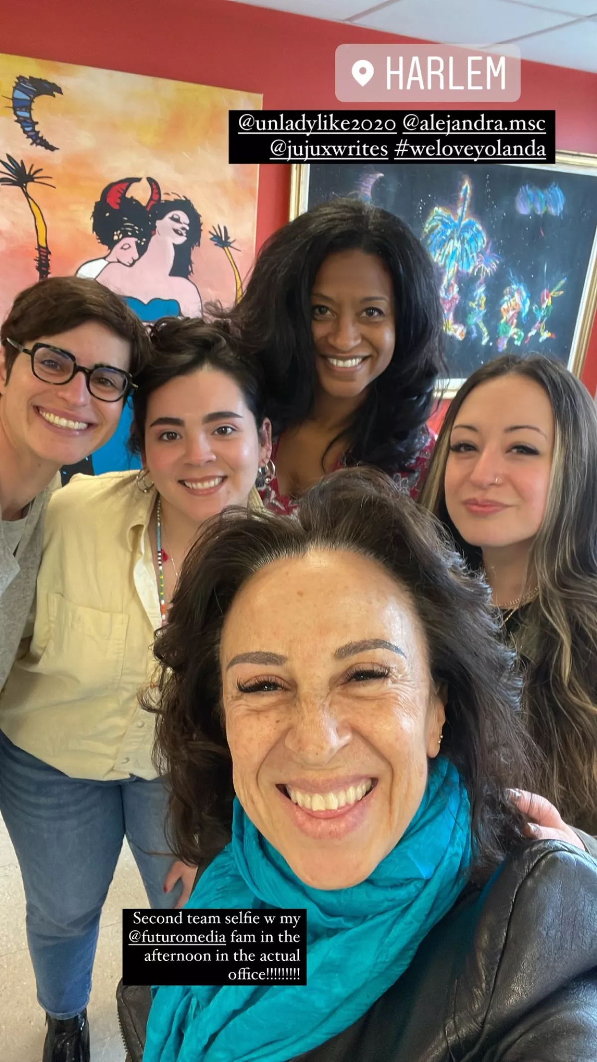 María Hinojosa y su equipo