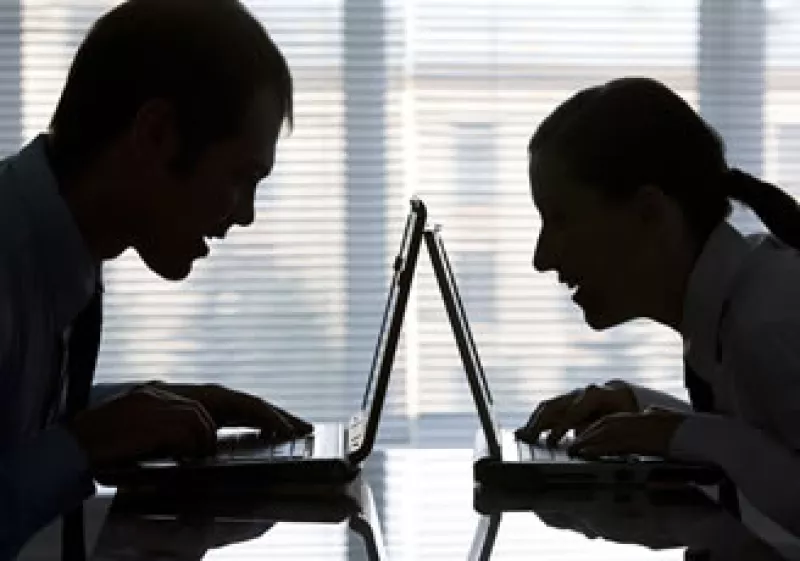 Un sitio puede ser atacado por hasta 10,000 activistas virtuales. (Foto: Photos to go)