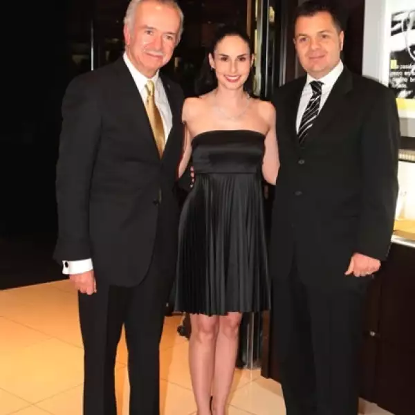 Eduardo Mallet,Ana Serradilla,Alejandro Villazon