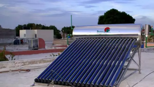 Vivienda calentador solar
