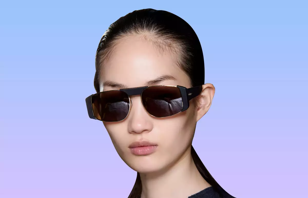 Ferragamo F20 130-mascarillas-frizz-brillo.jpg