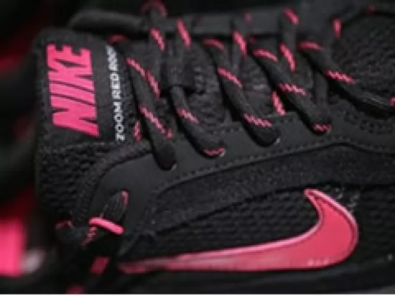 Nike anuncia recortes para enfrentar la crisis. (Foto: AP)