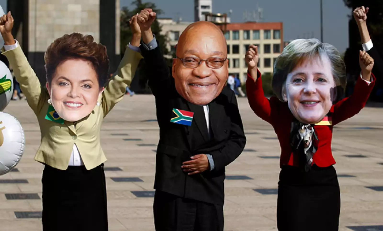 El G20 surgió a finales de la década de los 90 para abordar las crisis financieras en economías emergentes y a partir de 2008 se hacen encuentros anuales a nivel presidencial.