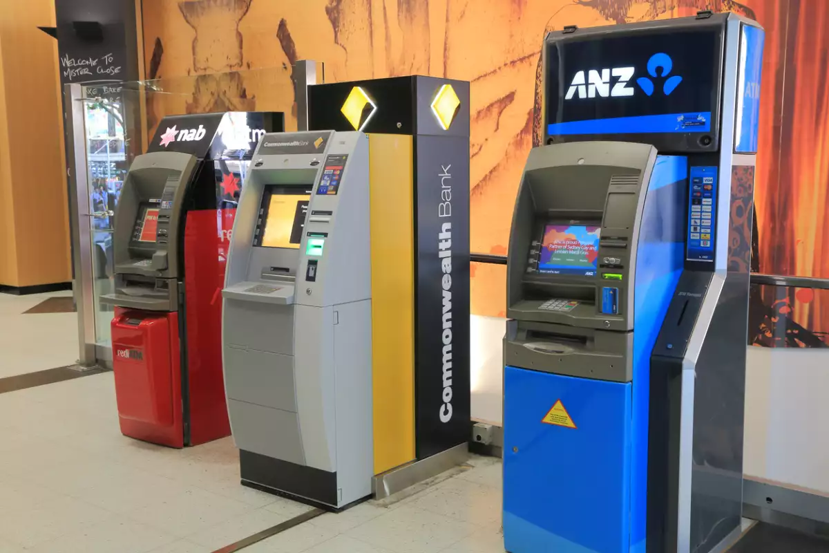 Cash machine ATM